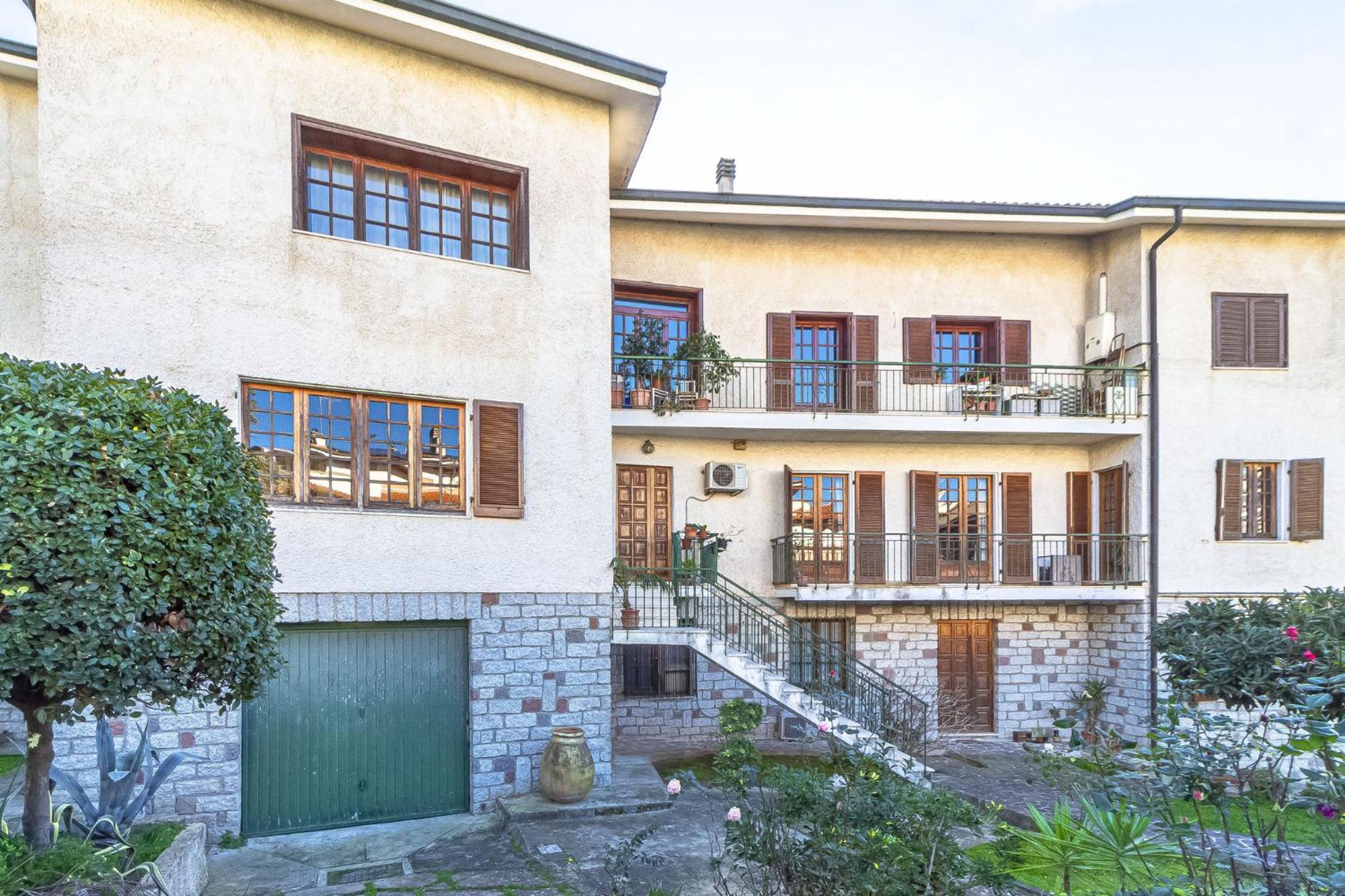 Exclusive Roth Apartments Sassari Ngoại thất bức ảnh