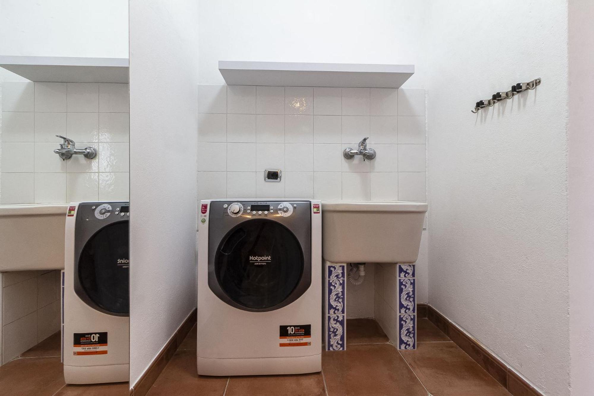 Exclusive Roth Apartments Sassari Ngoại thất bức ảnh